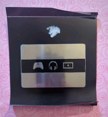 XBox Live Gold Member Day One 2013 Plaque Badge 3.25x2.25