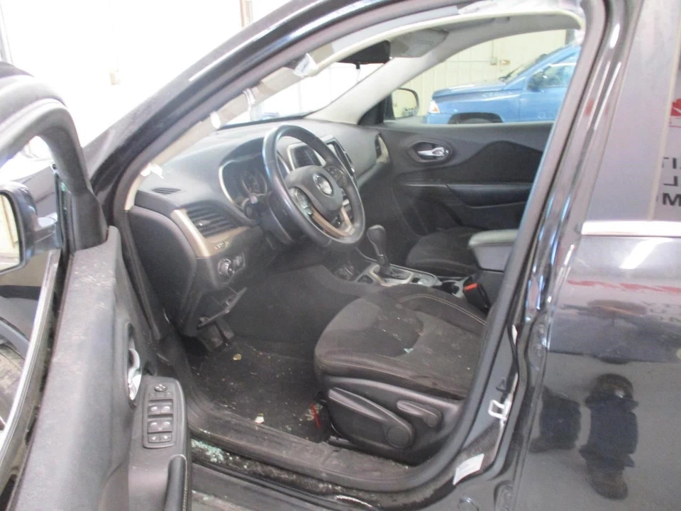 Jeep Cherokee 2015 Front|Lower|Left Left Airbag 68102343AF 4280 Foto 2 de 4