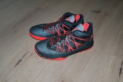 Jordan CP3.VII AE Schwarz Neonorange/Infrared Gr. 40 neuwertig