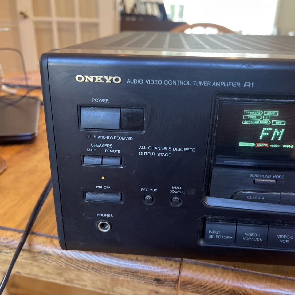 Onkyo R1 Audio Video Control Tuner Verstärker TX-SV515PRO - Bild 2 von 4