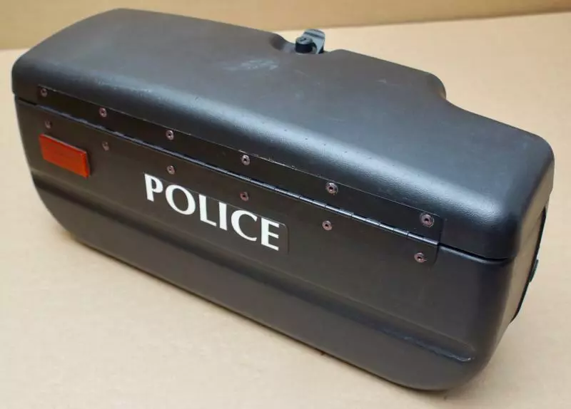 Harley Original Side Case Saddlebag Fxdp Dyna Defender Police eBay