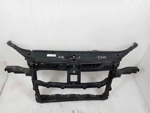 Front panel for Seat Cordoba Sedan (6L2) Stella 2002 519504 - Picture 2 of 8