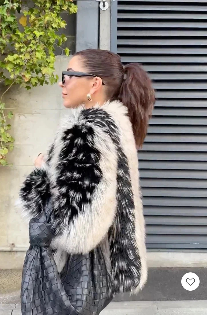 ZARA Viral SHORT FAUX FUR COAT ZW COLLECTION SIZE Medium REF 4360/258/330 thumbnail 14