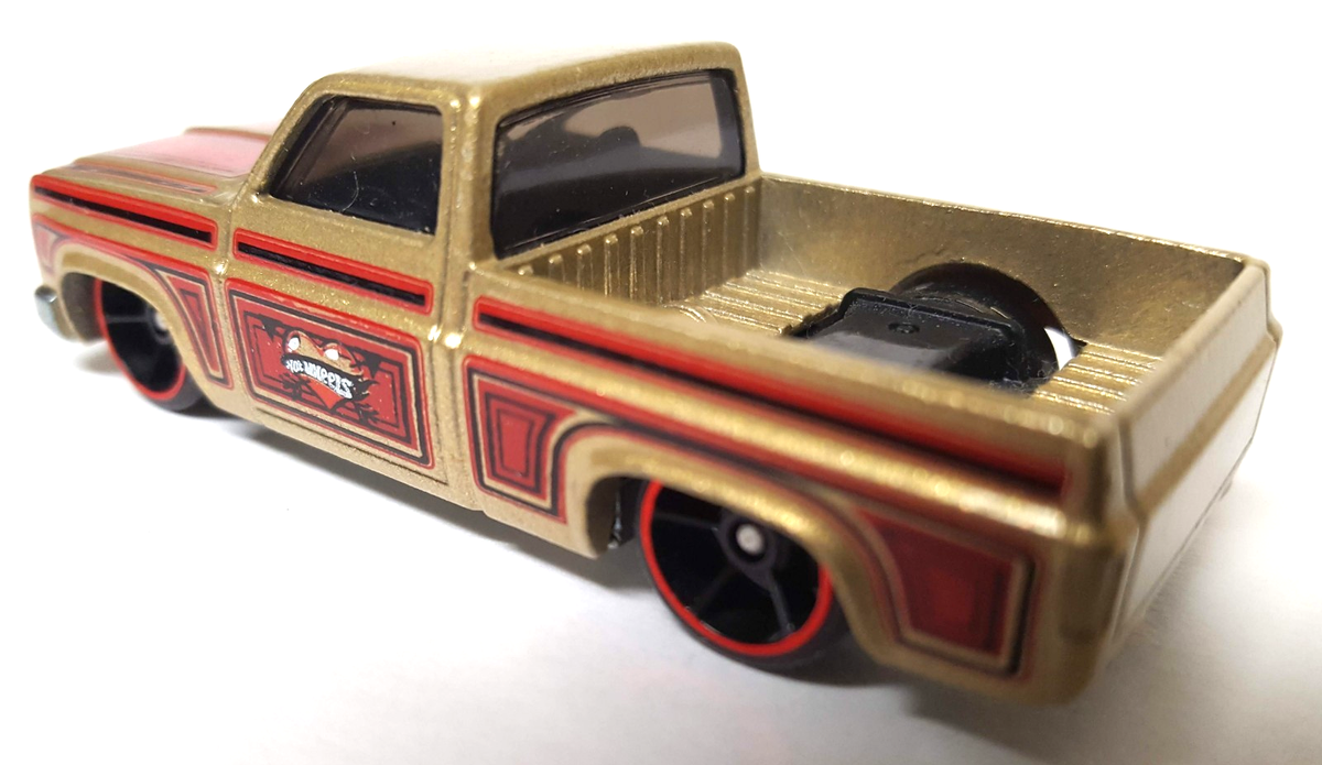 Hot Wheels 2009 '83 Chevy Silverado Valentines Day! RARE! | eBay