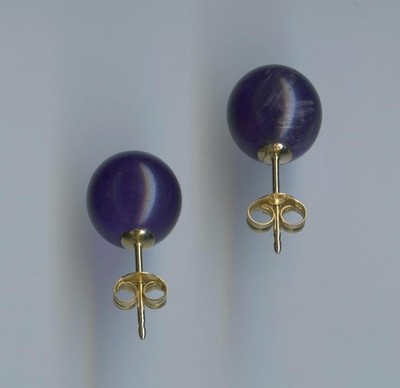 14K 1,64 Gramm Massiv Gelbgold 8mm Perle Lila Amethyst Solitär Ohrringe (OV
