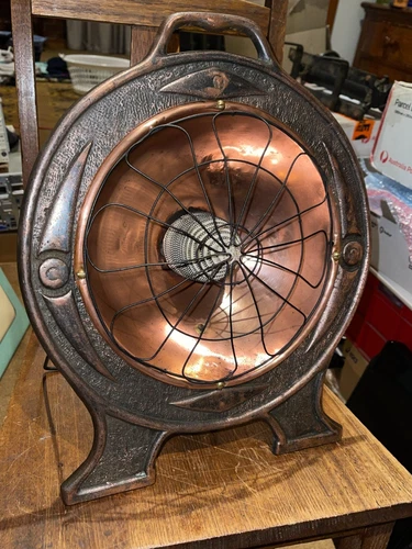 Vintage HECLA CAST IRON & COPPER HEATER RADIATOR Circa 1920's