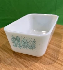 VTG Pyrex Turquoise Butterprint Refrigerator Bowl Dish 502 1.5 Pint w/o Lid