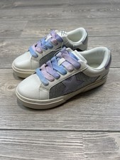 Art Class Girls' Kaitlyn Court Sneakers Silver 13 NWT