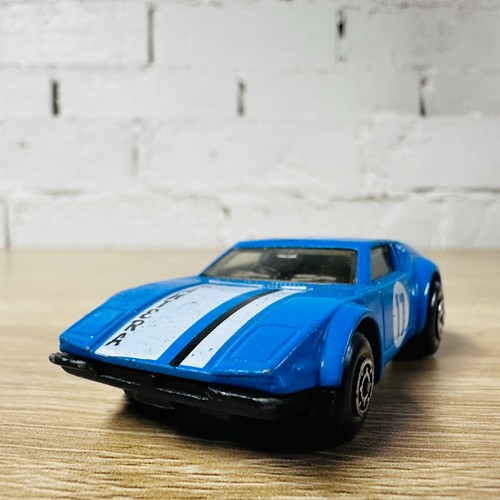 De Tomaso Pantera Blue White Black MB8 1982 Matchbox 1-75