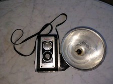 Vintage Kodak Duaflex II Camera w KODET Lens, Strap, Flash - 1950s