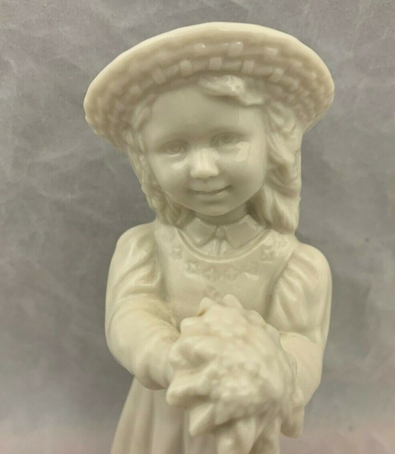 Lenox "Flowers For You" Figurine 1996 Lenox China Jewels Collection