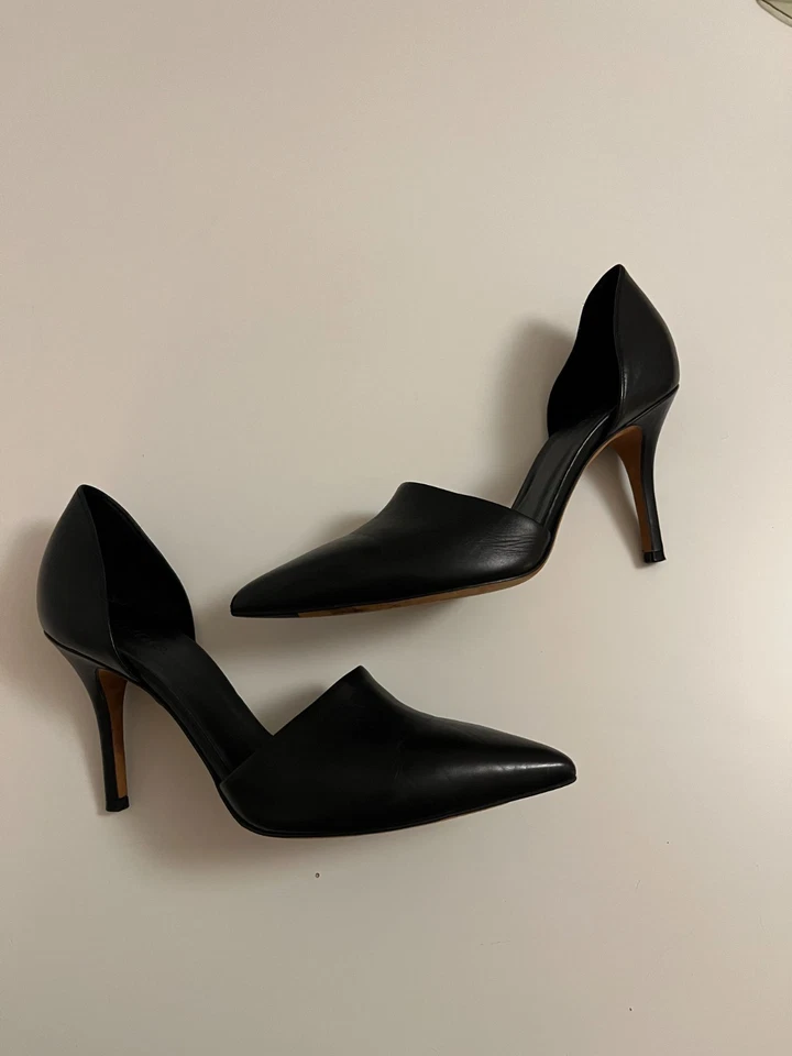 Vince. Salto pontiagudo de couro italiano D'Orsay Vero Cuoio - Imagem 2 de 4