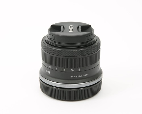 Canon RF-S 10-18mm f/4.5-6.3 IS STM Compact Wide-Angle Zoom Lens - Black - Picture 5 of 7