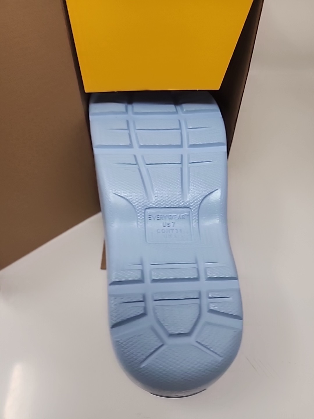 totes Women's Ultra Tough Super Comfy Lightweight Durable Gardening Clog Size 7