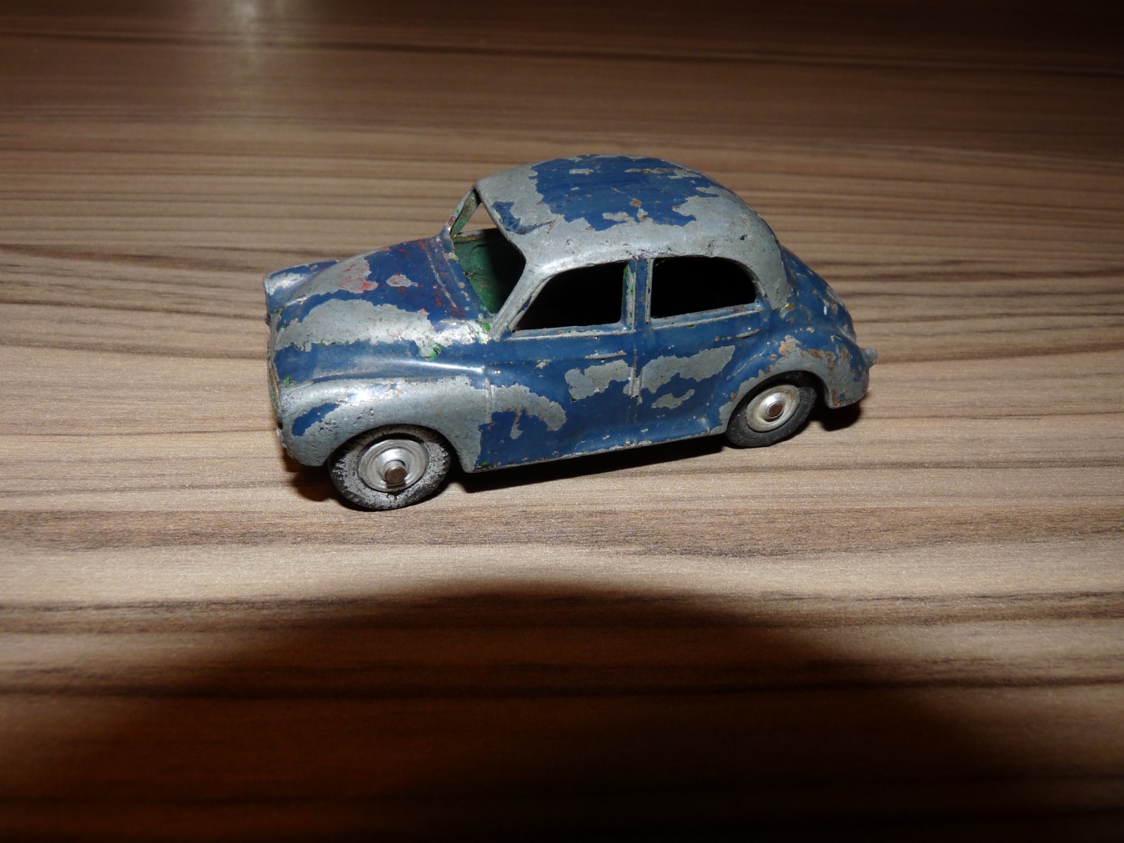 Picture 1 of 24
