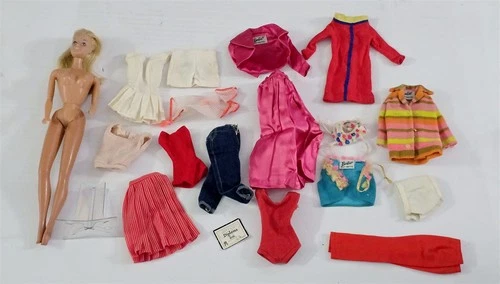X-796 VINTAGE 1960/70'S MATTEL MALIBU BARBIE WITH TAGGED BARBIE CLOTHING
