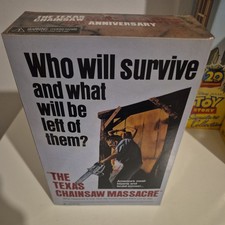 NECA The Texas Chainsaw Massacre Ultimate 1:10 Leatherface Action Figure