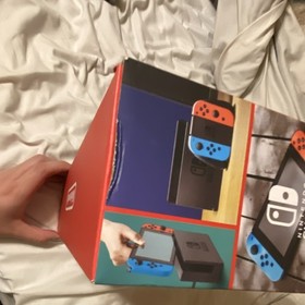 Nintendo Switch Console Neon Blue & Red Joy-Con 32GB Wi-Fi Handheld System