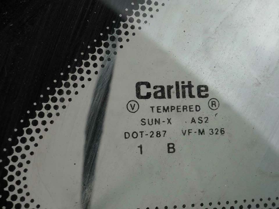 1991 - 1993 Ford Escort Hatchback 4Dr Quarter Window Glass Door Rh Right Rear Foto 4 de 4