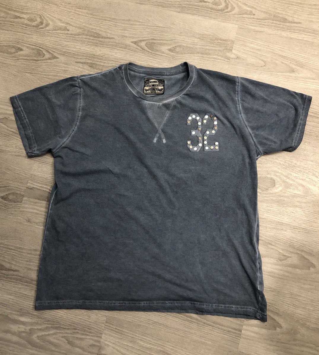 Iconic Vintage-Look Bullet Cap-Like Studded T Shirt 100% Cotton Size  Large