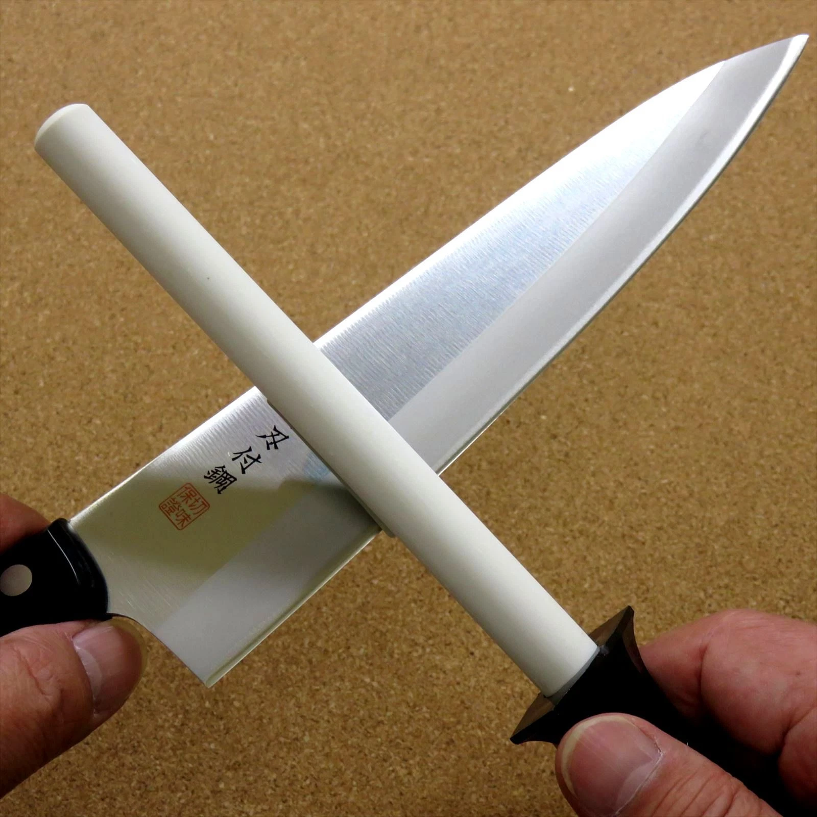 Japanese Kitchen knife Ceramic Sharpening stone Stick Whetstone #800-#1000 JAPAN
Opens in a new wind