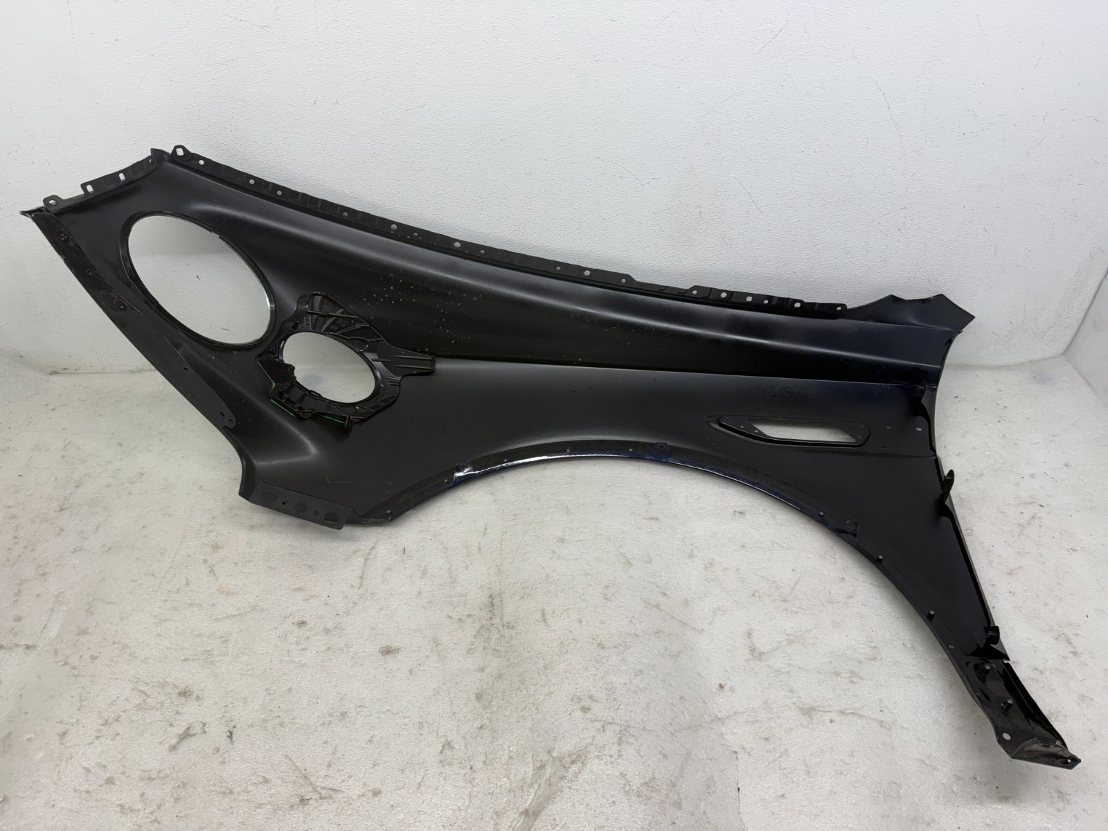 Bentley Bentayga 2021-2023 FRONT+RIGHT Fender