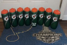 8 pack Gatorade Squeeze Sports Water Bottles 30 OZ