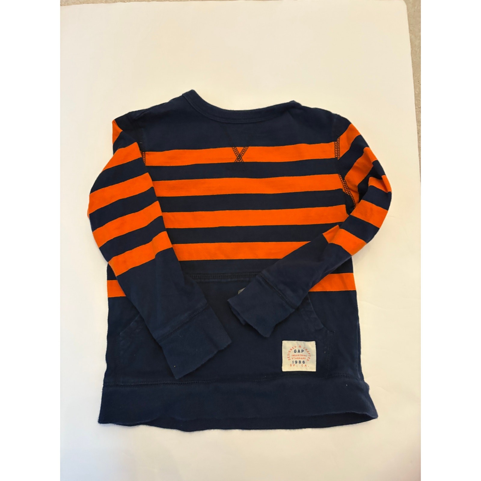 Bundle of 4 size 4/5 Boys: Sweater, Long Sleeve, Polo, & short sleeved Henley image 3