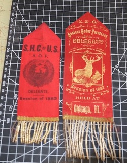 Due antichi nastri delegati dell'Ordine dei Forestali 1883 e 1887