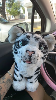 FurReal Roarin' Ivory White Tiger Interactive Pet Toy Toys R Us 2016 Hasbro