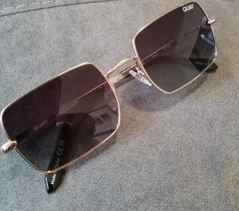 Quay Australia Sunglasses - Image 2 of 3