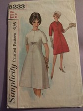 Simplicity 5233