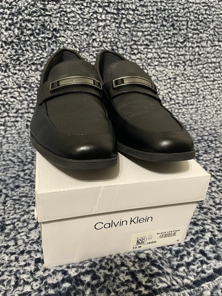 Calvin Klein 一脚蹬乐福鞋 10 码 黑色 — 第 2/4 张图片