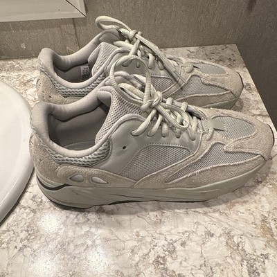 adidas Yeezy Boost 700 Men s Gray Low Top Lace-Up Textile Sneakers