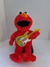 Elmo ROCK 'N RHYME 16" Plush; Elmo Sings Talks, YOU STRUM Hasbo Co. 2020