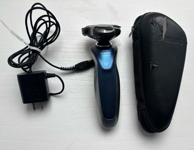 Philips Norelco Model S8950 Wet/Dry Rechargeable Electric Razor Shaver + Charger