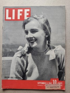Vintage Life Magazine SEPT 8 1941 College Girl's Pigtails