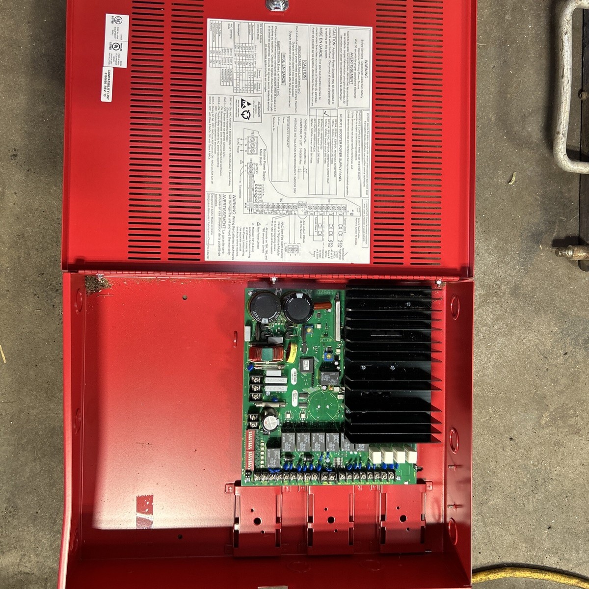Edwards Signaling BPS10A Remote Booster Power Supply