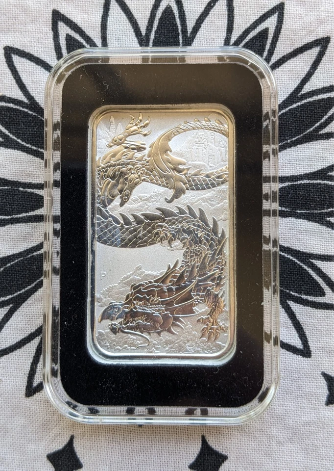 Australia 2023 1 oz Plata .9999 Año del Dragón Isabel II Perth Casa de la Moneda BAR Foto 2 de 4