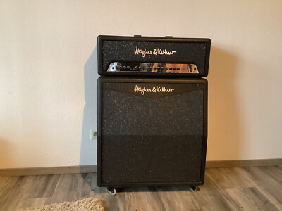 Fast Neuwertig - Hughes & Kettner Tour Reverb 100 Verstärker und 4x12 Box