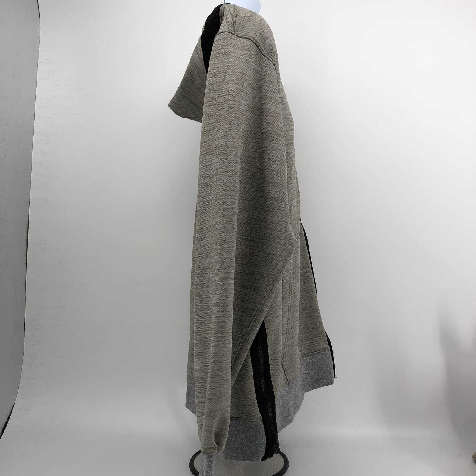 Nike Gray Polyester Basic Jacket | Hooded with Po… - image 2