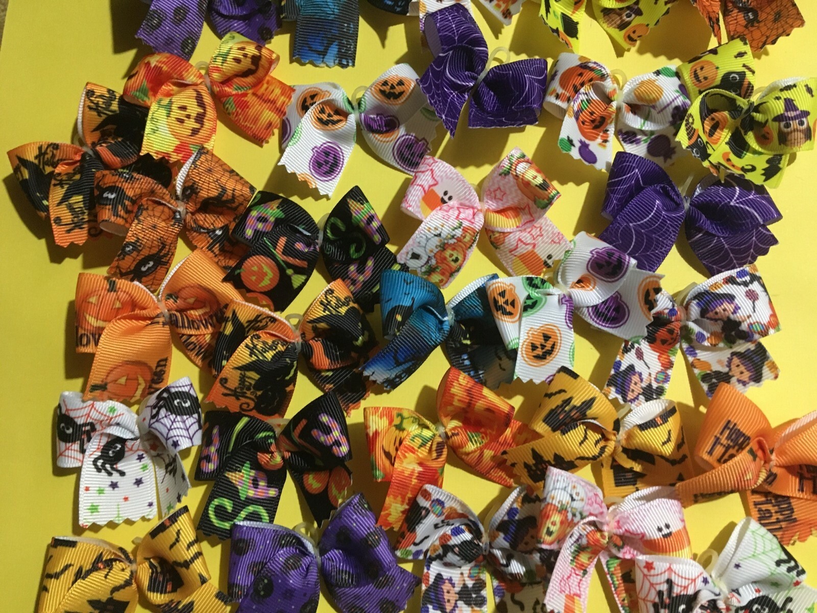 30 MEDIUM Halloween Dog Bows Dog Grooming Bows Top Quality Grosgrain