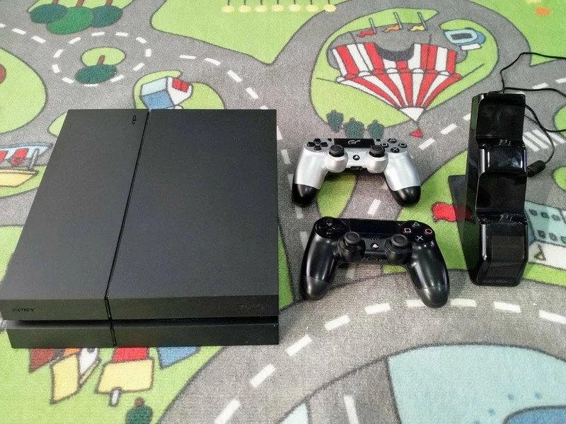 Playstation 4 Ultimate Player 1tb Edition Console Black Playstation Gumtree Australia Whitehorse Area Vermont