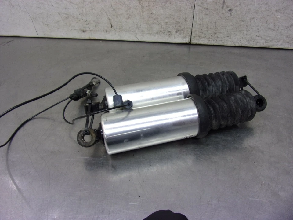 AMORTIGUADOR TRASERO SUZUKI INTRUDER VS 800 1995 466 RECAMBIO (DOS) Foto 3 de 4