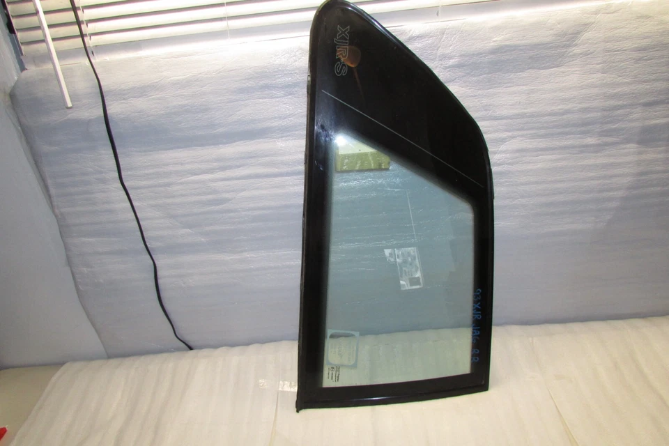 1992 1993 1994 年 JAGUAR XJR 乘客右后方四分之一玻璃原始设备制造商 — 第 2/4 张图片