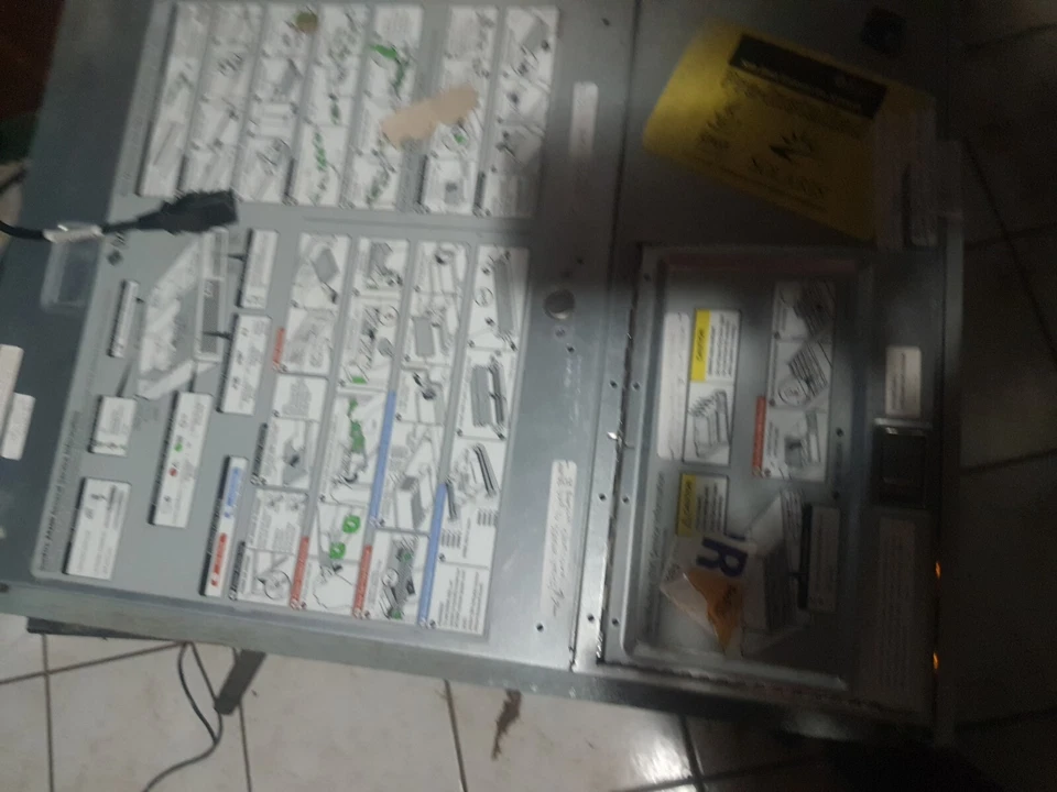 Sun Microsystems Oracle Netra X4200 2*2.Ghz CPU 32GB RAM 4*146GB SASDisk 2 Power - Image 3 of 4