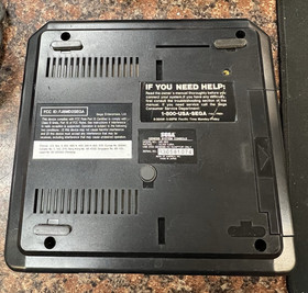 Sega 32X System with Genesis MK-1631 Console Bundle b-2