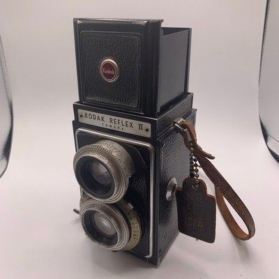 Medium Format Dual Lens Film Camera Kodak Reflex II TLR Twin Lens