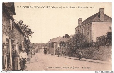 BBWP2-0214-53 - BOURGNEUF-LA-FORET - La poste - Route De Laval