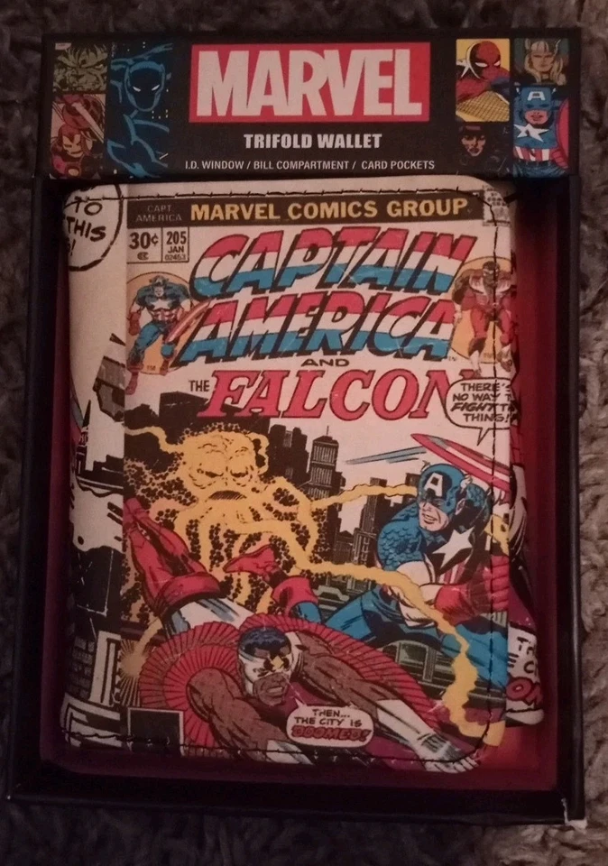 Marvel Captain America Comic & The Falcon Covers Trifold Wallet - Image 4 of 4
